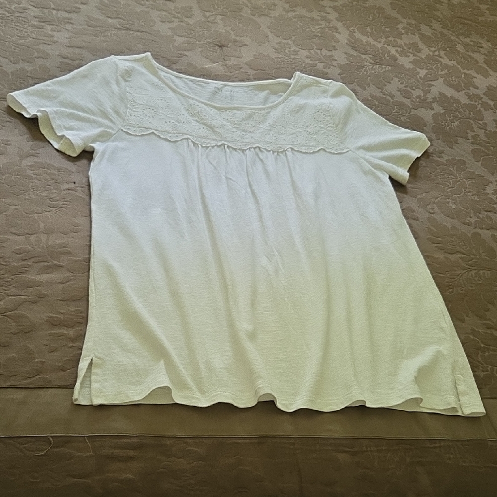 Talbots White Short Sleeve Top with Lace Detail